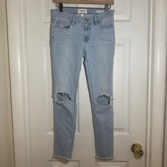 Frame Denim Le Skinny De Jeanne Crop in Honeywood Distressing Frayed Hem - Picture 1 of 12